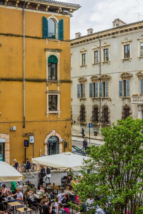 Suite Porta Borsari Верона Екстериор снимка